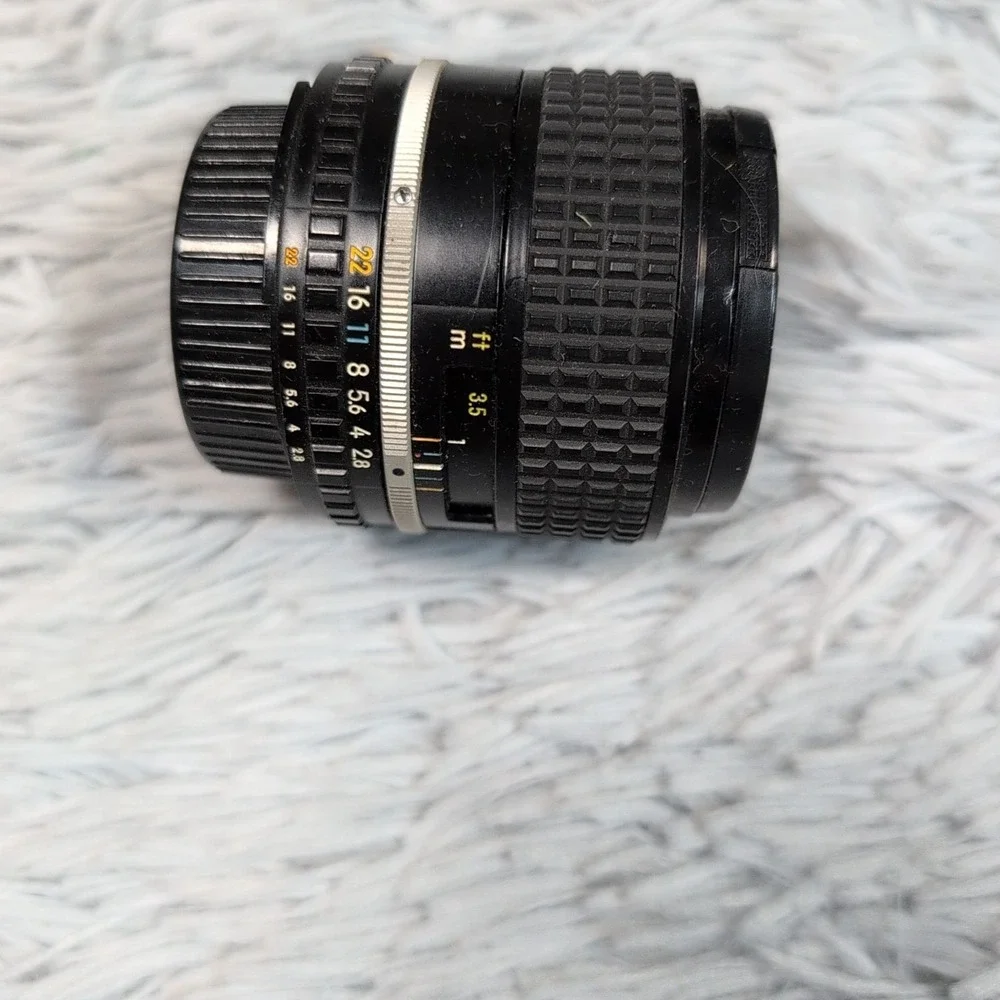 Vintage Nikon EM 35mm Film Camera Multi ‎ Lenses TriStar Filters Case Not Tested